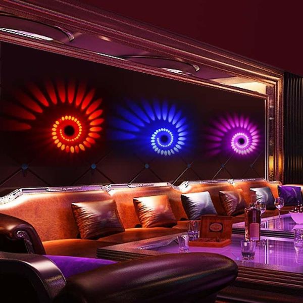 Wandlampen RGB Spiralloch LED-Lichteffektlampe mit Fernbedienung Bunte Wandlampe für Bar Lobby KTV Home Party Dekoration