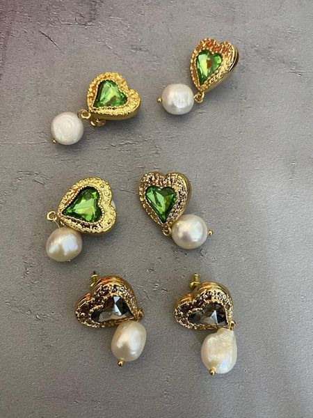 

aaa designer jewelry zhong chuxi's heart-shaped earrings and earclips with high-grade color crystal baroque pearl, Golden;silver