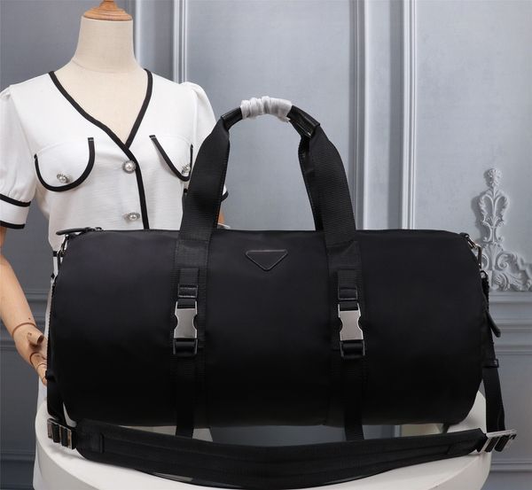

men's black nylon large capacity travel bag