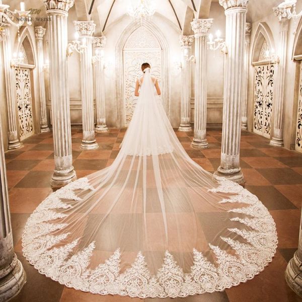 

bridal veils cathedral wedding veil lace edge with comb, Black