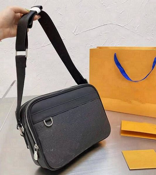 

2021 fashion leisure men briefcases boys shoulder bags leather purses handbags crossbody business messenger bag camera leisure male