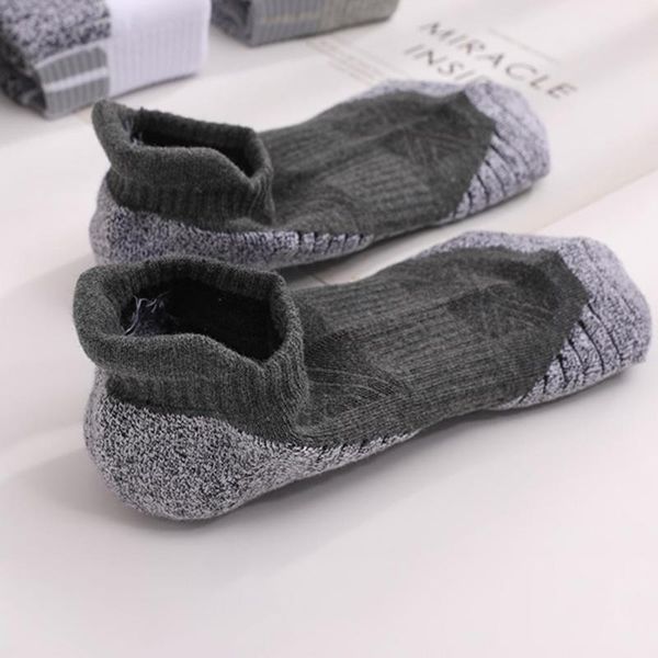 

men's socks fine stitching skin friendly ankle athletic running for camping, Black