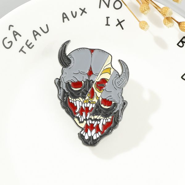 

japanese hannya masks horror ghost metal brooch hat clothing badges fashion jewelry halloween gifts, Blue