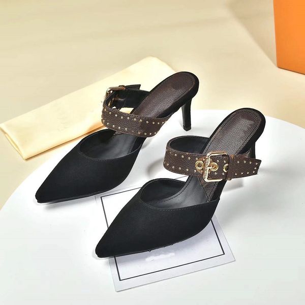 

luxury designer dress shoes mid-high heels classic letters leather chain shoes girls party wedding festival loui vuttones a18, Black