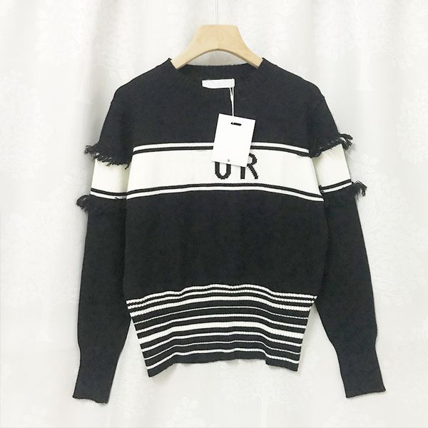

70% off high edition wool 21 autumn and winter new series stripe color letter round neck long sleeve sweater, White;black