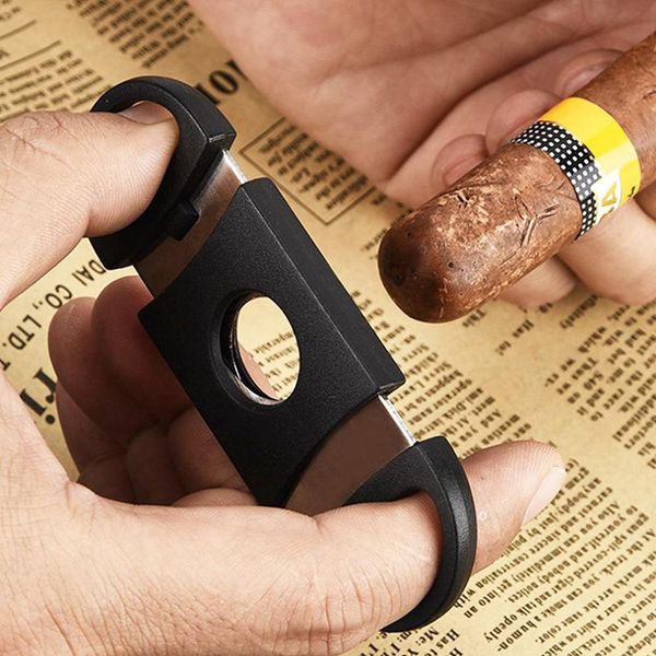 100 шт. Пластиковый сигарный резак 9 * 4 см черный из нержавеющей стали Cigars Cigars Pocket маленькие двойные ножницы ножницы для курения ножей табака