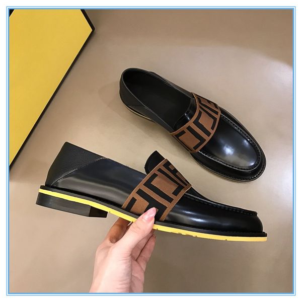 

2021ss luxury designers mens leisure shoes business designers sneakers sport fashion popular shoes trainer with dust bag boxes size 38-44, Black