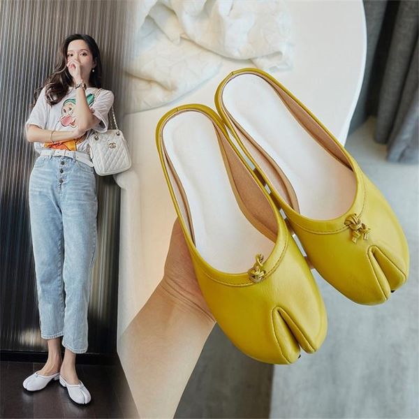 

slippers pxelena 2021 summer ins women tabi ninja genuine leather low heels split toe slides lady date pig feet flip flops, Black