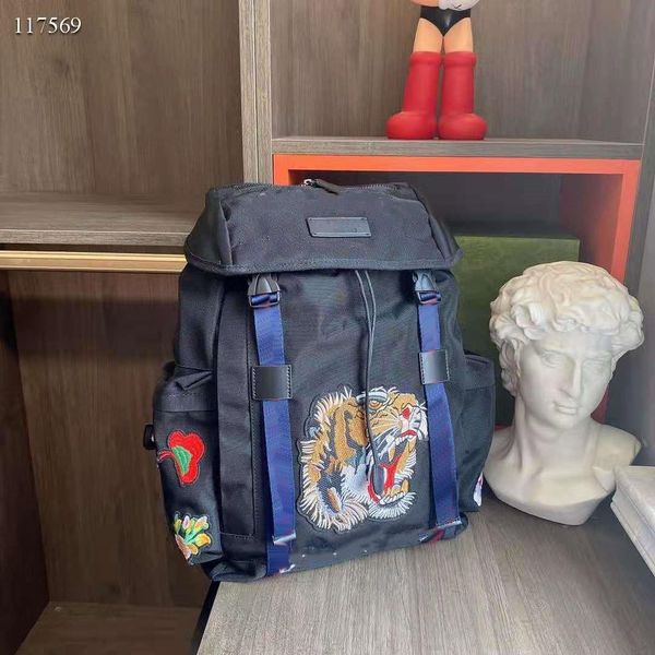 

2021 spring summer new series tiger head embroidery tech pack superlarge capacity backpack star bag high-end material fashion temp268k