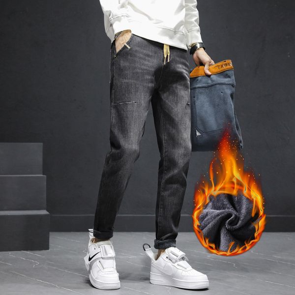 

winter plus velvet trend men's korean casual stretch jeans with small feet, Blue