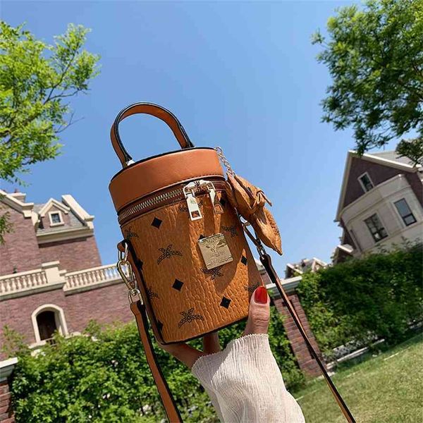 

ins super fire women 2021 korean new drum printed mobile phone bag