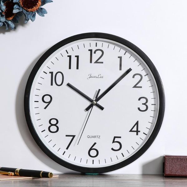 

10-inch minimalist wall clock creative silent for decoration (black frame) clocks