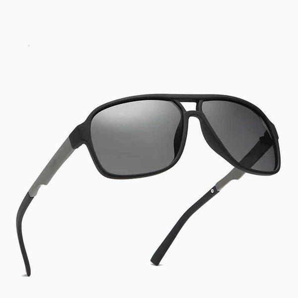

women fashion oversize outdoor with color lens plastic frame driving sunglasses, White;black