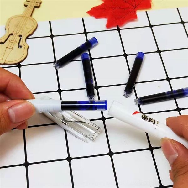 

XwGP student's fountain pens and combination setcartoon plastic upright positionreplaceable student's ink bag and calligraphy pen combinati
