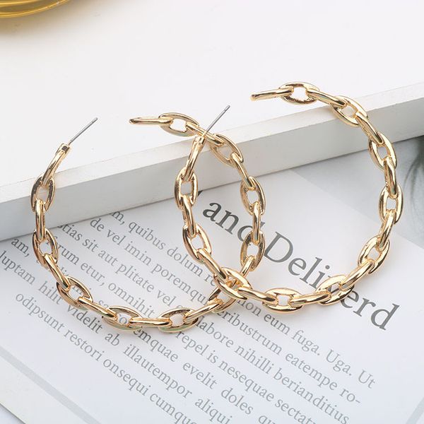 

2020 designer european and american jewelry new big earrings alloy woven punk exotic c-shaped semicircle, Golden;silver