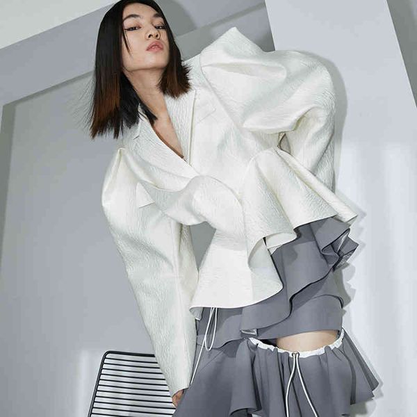 

new design solid hollow out asymmetric ruffled strap puff sleeve white short jackets for women 210421, Black;brown