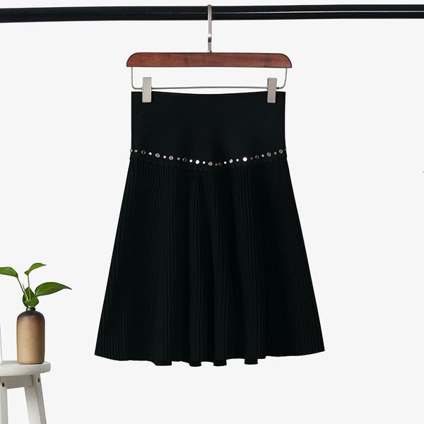 

black women's loose mid length skirt slim knit fabric elegant fashion wear