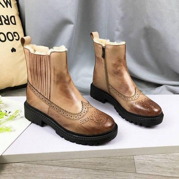 

boots brand women light brown fur short ankle retro style snow runway winter warm shoes 2021, Black