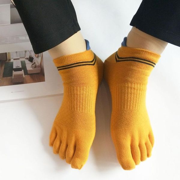 

men's socks 3 pairs/lot sports five-finger socksmale cotton thread short tube split-toe sweat-absorbing and breathable wz-53, Black