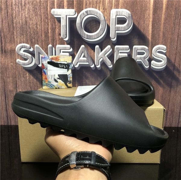 

2021 foam runner men women designer crocs slippers sandals slides massage slide moon grey mineral blue summer beach flat luxury designers sa, Black