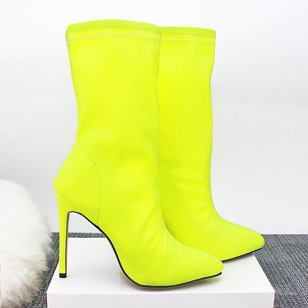 

boots pair of boots/pointed fine with stockings heels large size 43, Black