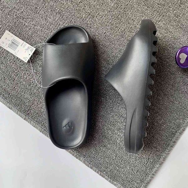 

kanye yeezzys slippers men's feeling of stepping on excrement soft soled outdoor lovers coconut shoes summer leisure beach slippers fas, Black