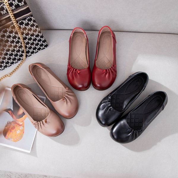 

solitary shoes spring and sandals autumn flat-heeled women's cover foot middle-aged l soft-soled soft leather mother, Black