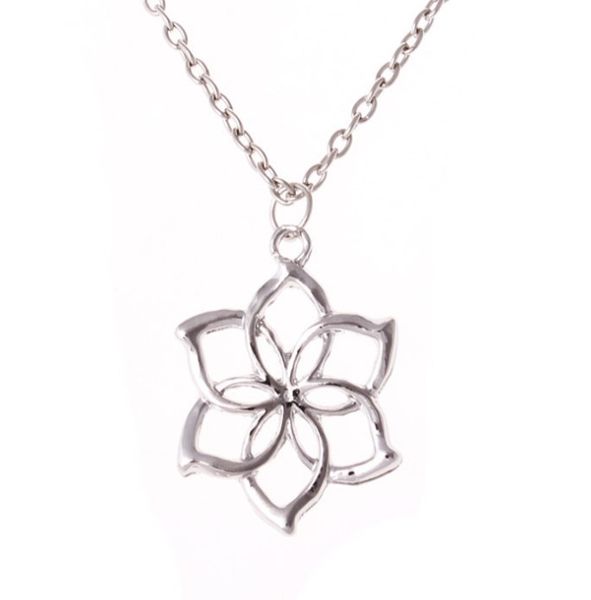 

hobbit necklace accident in europe and america, Silver