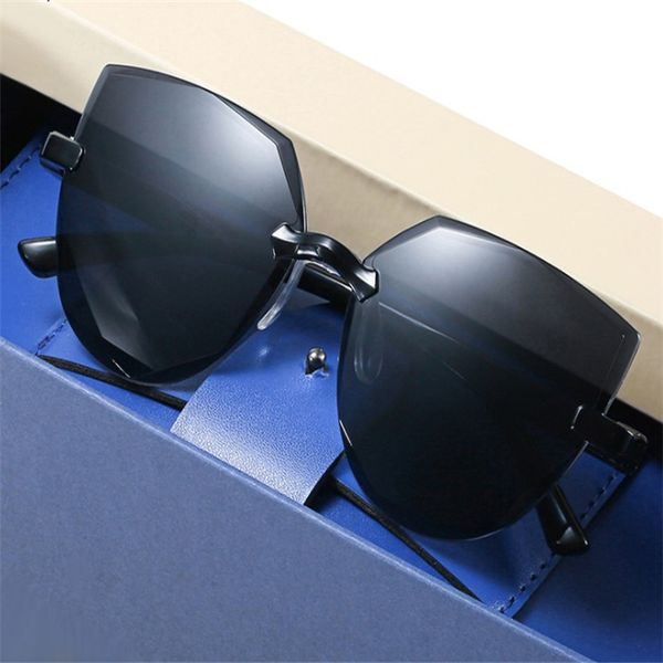 

frameless one-piece jelly transparent sunglasses with irregular candy color, White;black