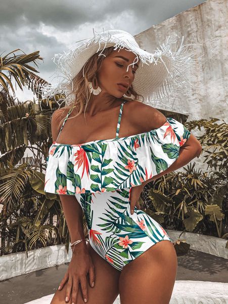 

bikini swimsuit shoulder small fresh cover belly show thin swimsuit, White;black