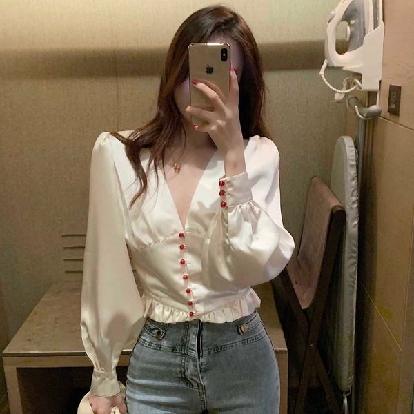 

women's t-shirt little winter-style sentiment restoring old french red manners jade joker buckle v-neck hubble- bubble-bubble-jacket jy, White