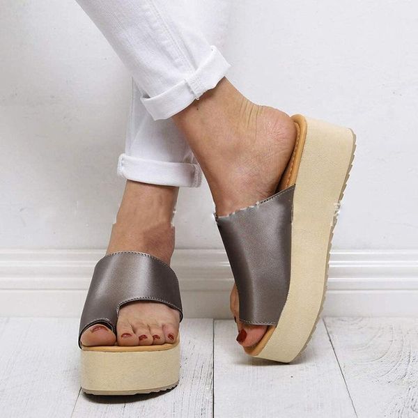 

sandals 2021 summer womens slippers soft bottom breathable slipper open toe one-word drag light plus size female shoes, Black