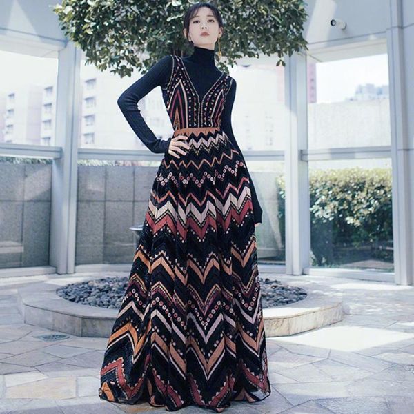 

casual dresses brand designer 2021 winter women luxury long draped party knitted sweater + v-neck printed dress two price clothes, Black;gray