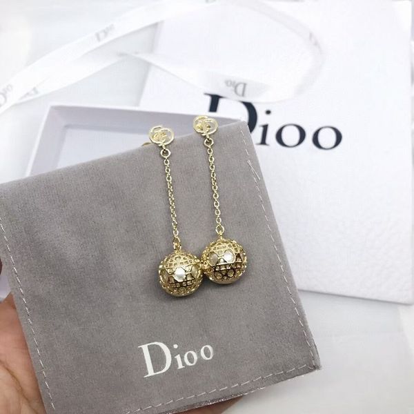 

designer jewelry spring and summer 2021 new earrings personalized fashion ball pearl tassel earrings, Black