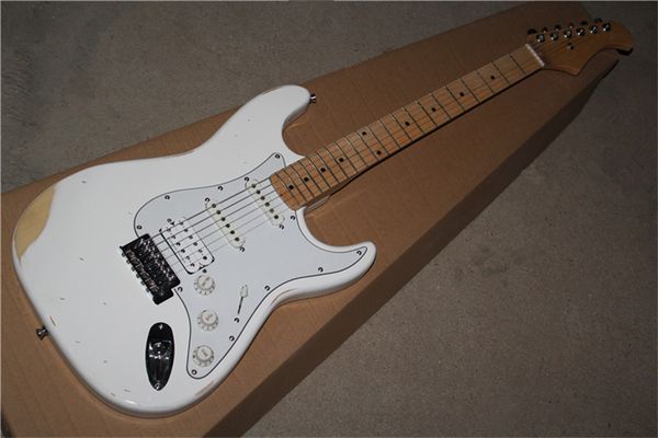 

relic white color electric guitar
