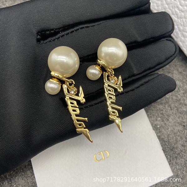

pearl earrings simple rhinestone calligraphy pendant new female fine jewelry discount, Golden;silver
