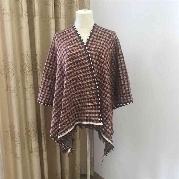 

2022 factory wholesale new autumn and winter fashion shawl cloak f home back f letter lattice warm coat for women 3z5w, White;black