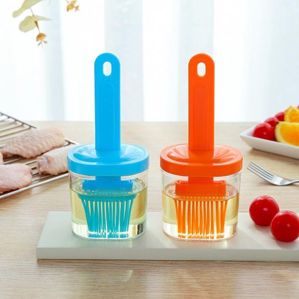 

tools & accessories portable silicone oil bottle with brush grill brushes liquid pastry kitchen baking bbq tool temperature resistant