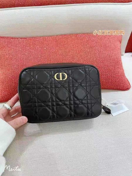 

women's bag lingge leisure fashion wash cosmetic hand handbag