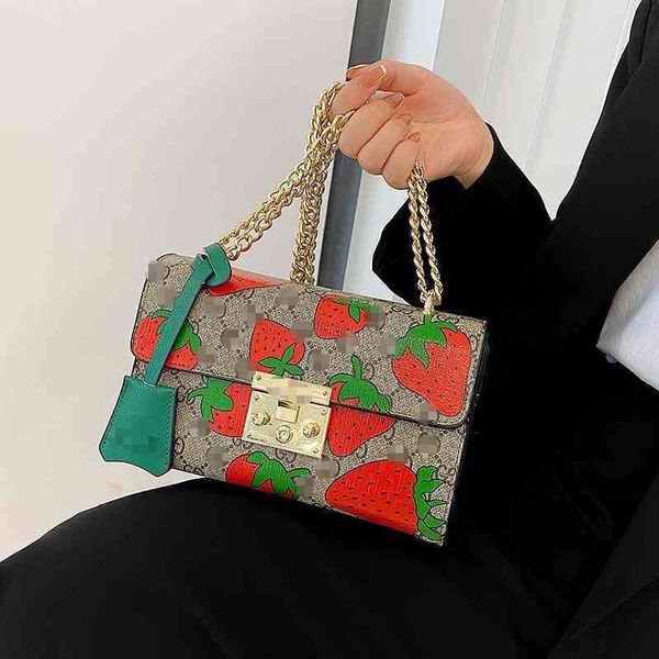 

2022 factory wholesale handbag direct women's one shoulder ins red texture strawberry 3m4i