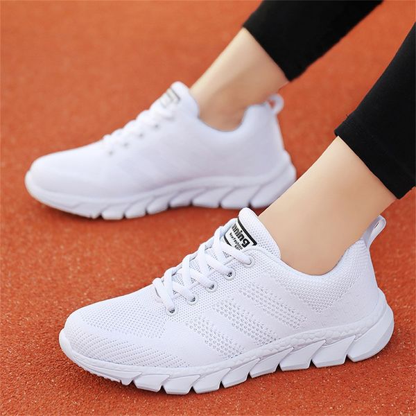 

spring casual shoes female 2021 new mesh breathable ladies lace up comfortable sneakers 35-41 anti-slip running flats women