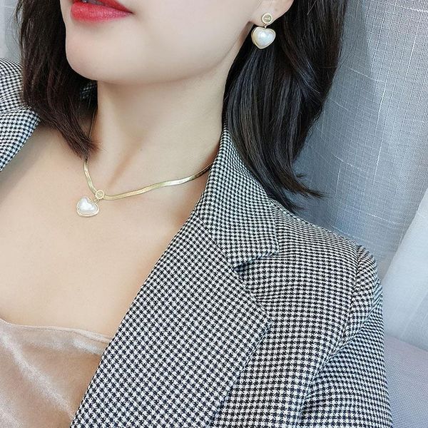 

pendant necklaces golden stainless steel white shell necklace titanium punk collar heart women's fashion jewelry feminina, Silver