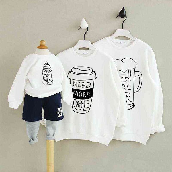 Familie passendes Sweatshirt Papa Mama Tochter Sohn Baby Kinder Mädchen Jungen Outfits Mama und ich Kleidung Bier Milch Kaffee T-Shirt Tops H1115