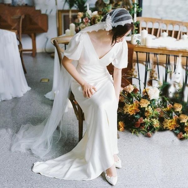 Abiti da sposa a sirena eleganti bohémien scollo a V maniche corte senza schienale lunghezza del pavimento abito da sposa stile country spiaggia abiti da sposa abiti da sposa vestidos de novia