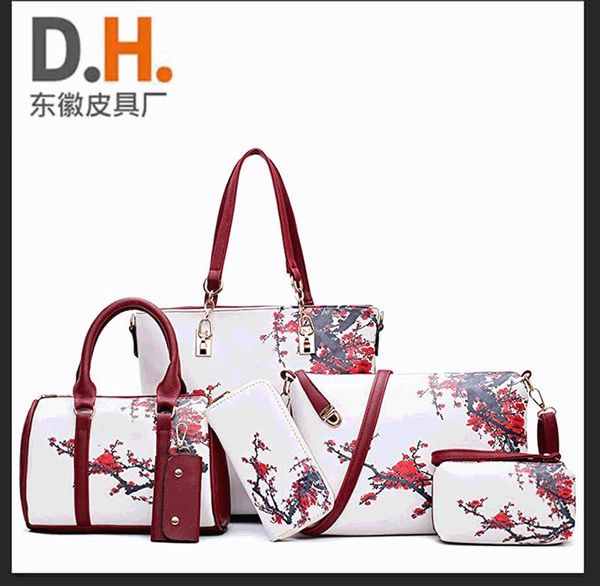 

cosmetic bags & cases mother and son bag four piece set 2021 chinese style printed hand messenger single shoulder women's pu