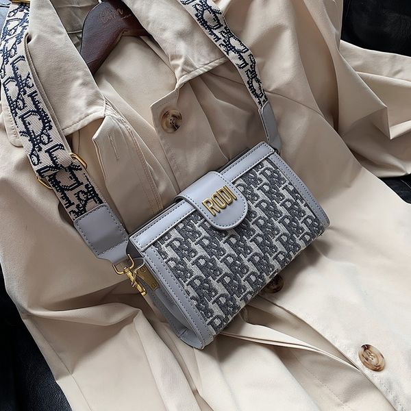 

bag female messenger new versatile wide shoulder strap single bag women's fashion texture small square handbags premium