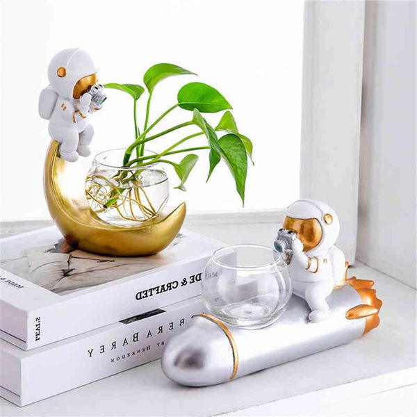

planter house transparent hydro culture vase flower pot with astronaut statue for living room bedroom wholesale