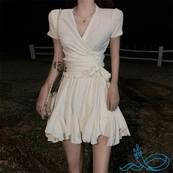 

women's swimwear 2021 split three piece swimsuit sexy, super fairy show thin,the chest gathered together., White;black