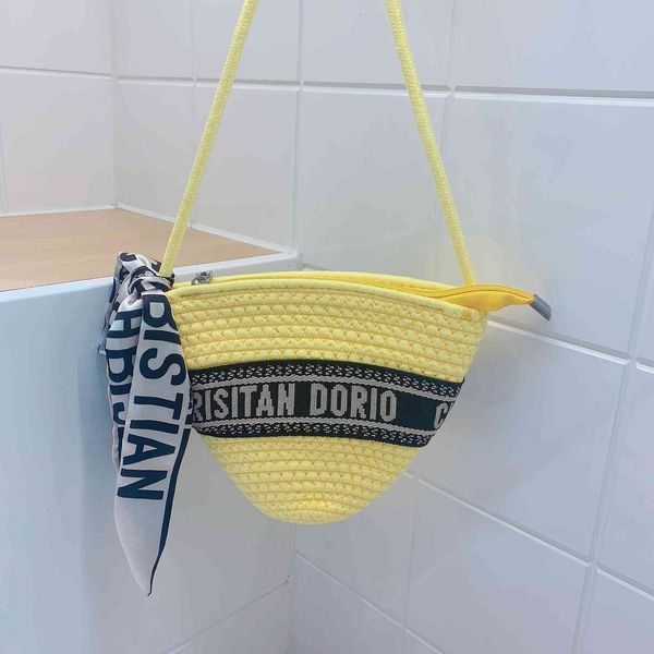 

70% off luxury design handbag net red new grass woven women's bag yvay