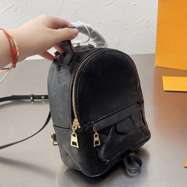 

designer backpack embossing messenger bag genuine leather tote handbag shopping bags shoulder wallets